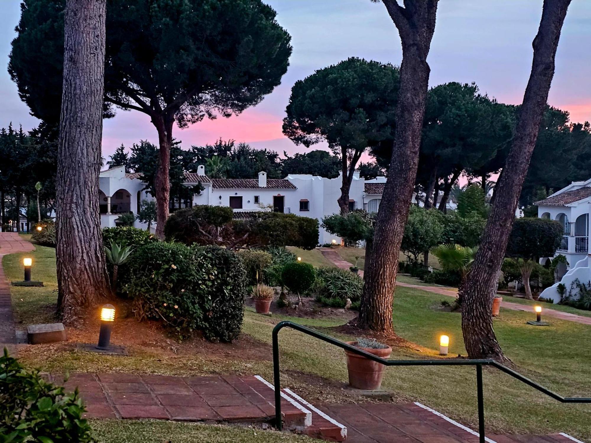 Casa El Paraiso Marbella エステポナ エクステリア 写真